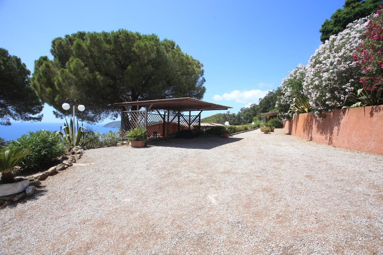 Ca' La Stella Sea-View Apartments Porto Azzurro Extérieur photo