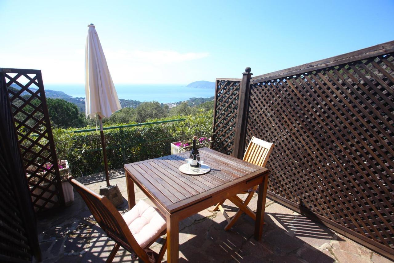 Ca' La Stella Sea-View Apartments Porto Azzurro Extérieur photo