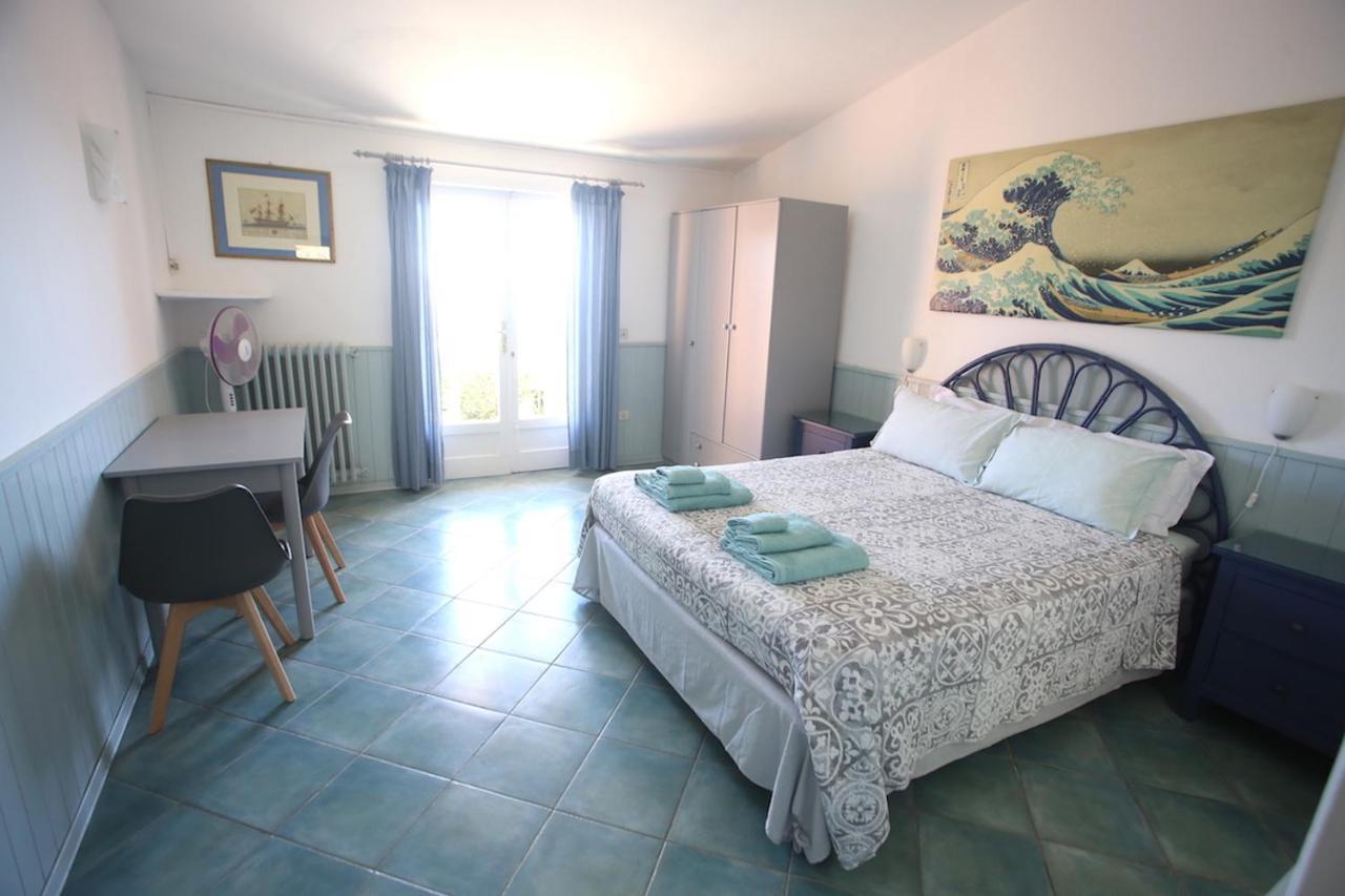 Ca' La Stella Sea-View Apartments Porto Azzurro Extérieur photo