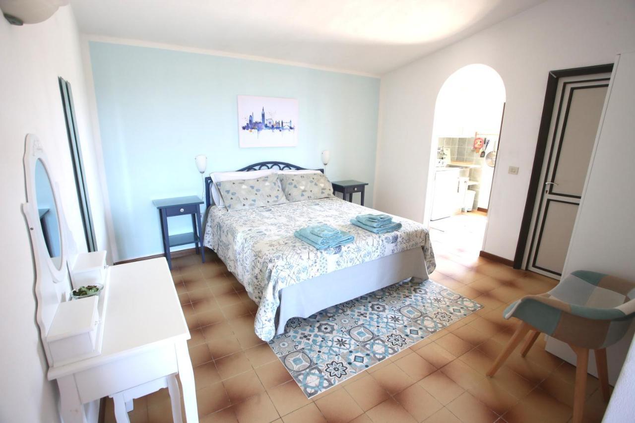 Ca' La Stella Sea-View Apartments Porto Azzurro Extérieur photo