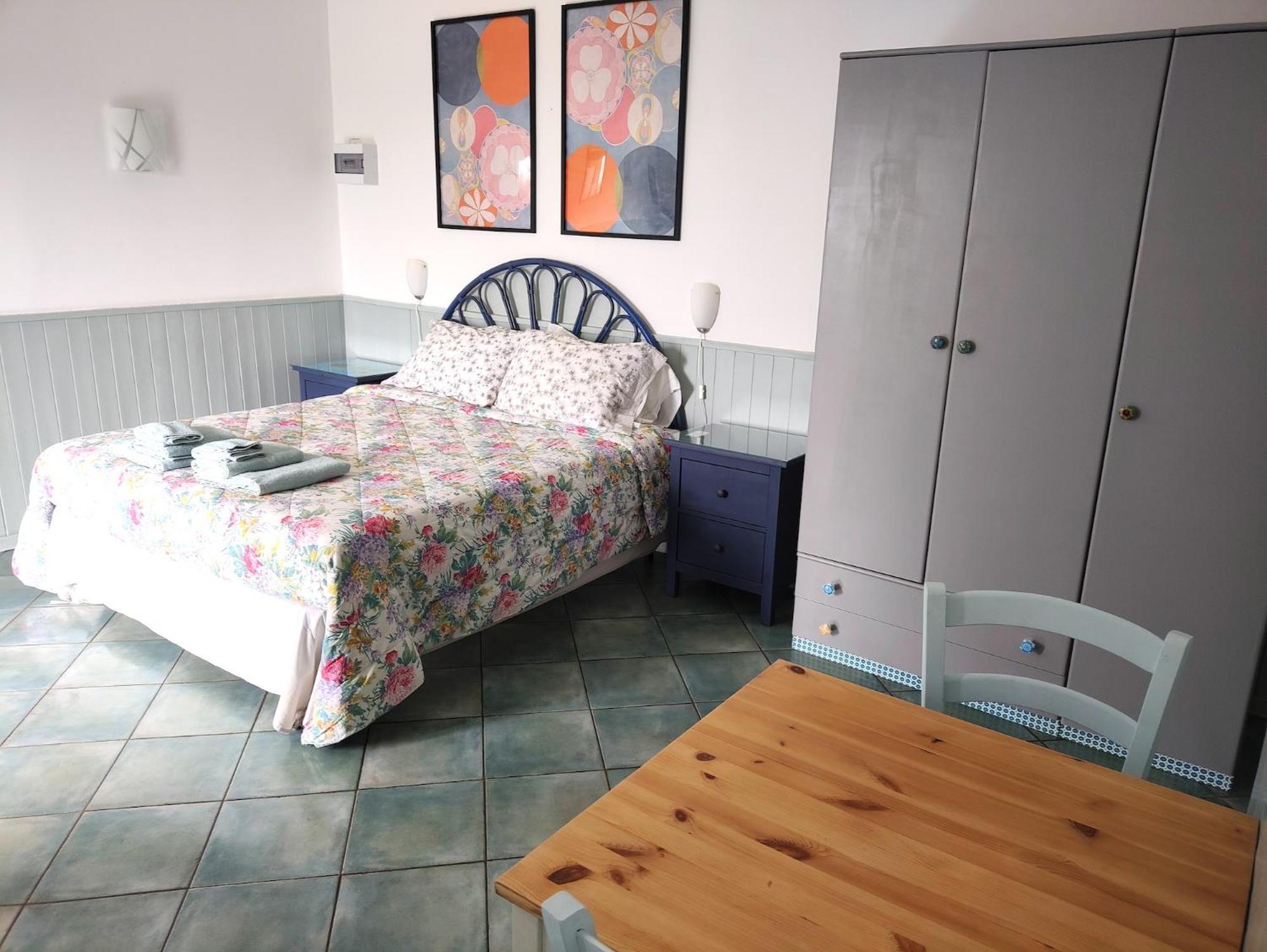 Ca' La Stella Sea-View Apartments Porto Azzurro Extérieur photo